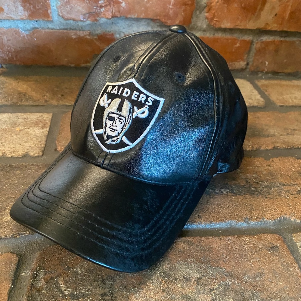 Vintage Raiders Black Leather/Suede Ball Cap